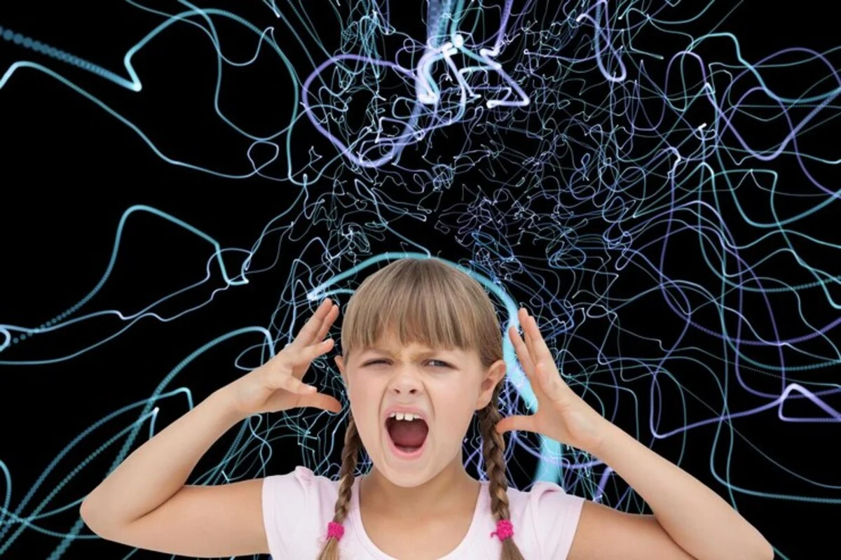 حمله پانیک در کودکان | رنگ زندگی حمله پانیک در کودکان