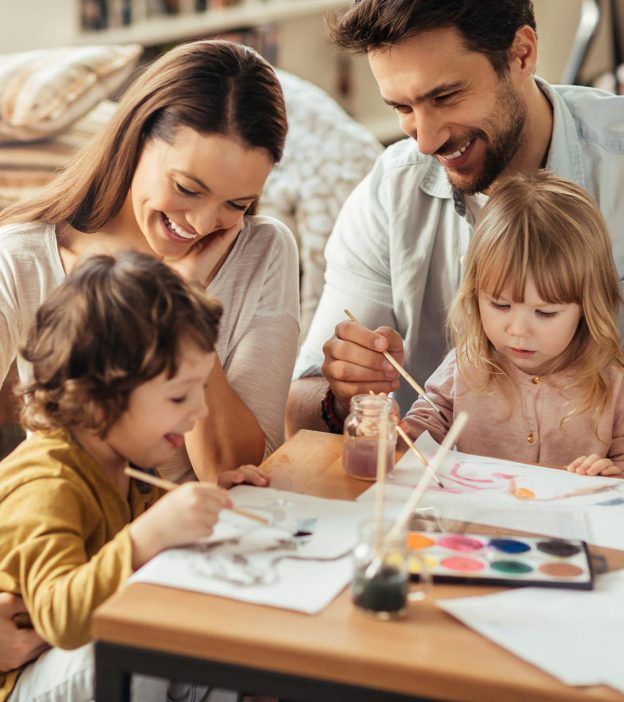 عشق والدین و آرامش کودک عشق والدین و آرامش کودک